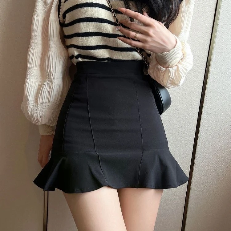纯色半身裙女春夏季A字显瘦遮肚子藏肉短裙小个子高腰包臀鱼尾裙