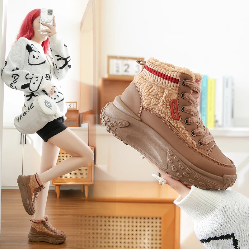 厚底高帮棉鞋女2024冬新款时尚百搭加绒加厚保暖休闲运动雪地靴