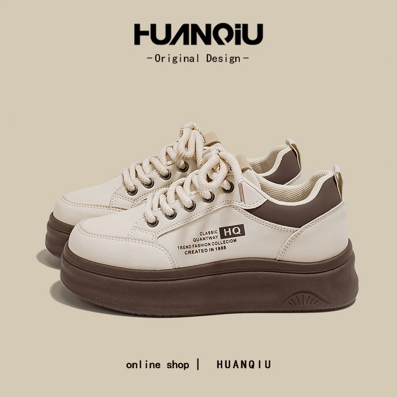 环球奶呼呼卡其棕小白鞋女2024新款厚底增高显腿长学生板鞋HC2557