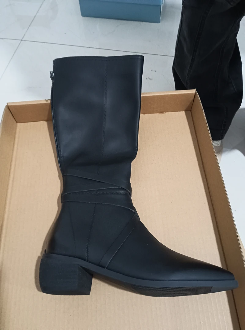 新款357时尚高端马丁长靴女