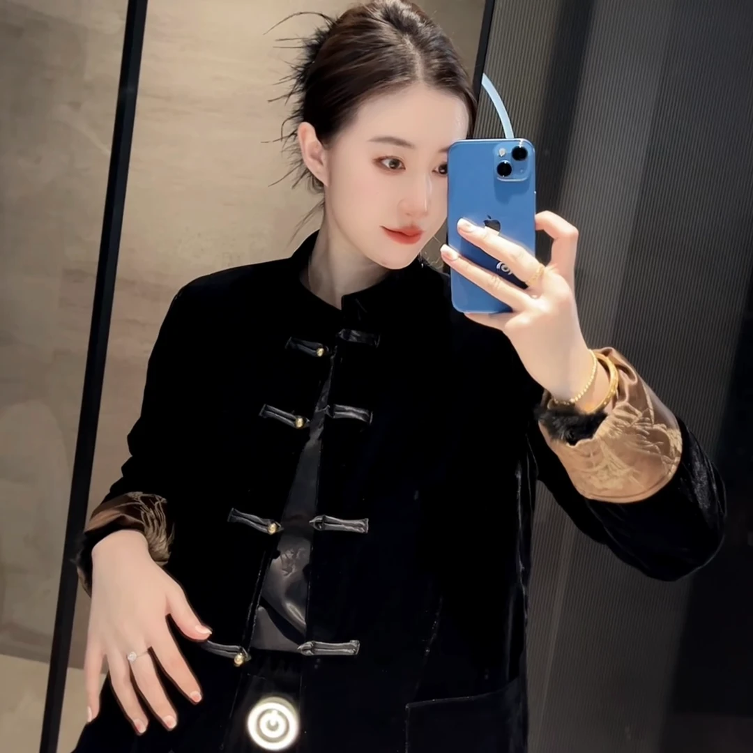 DD24年秋冬新款复古中国风丝绒盘扣薄棉外衣3838