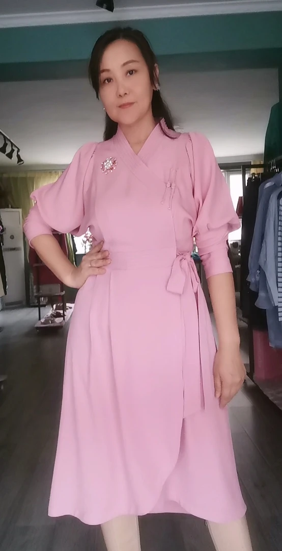 气质款蒙古款连衣裙