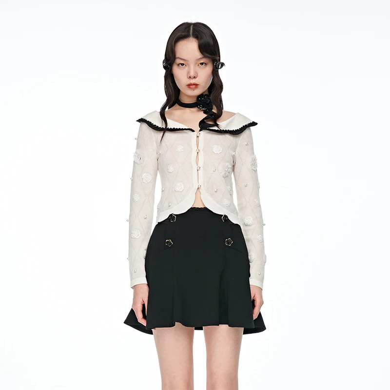 【蜜思仝】LE FAME/拉飞姆菱形格羽毛花玫瑰钉珠针织开衫W172