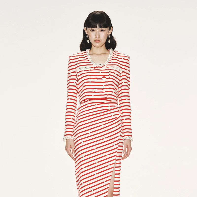 【陈大可专属】LE FAME/拉飞姆华丽红白条纹针织休闲U领短外套R023