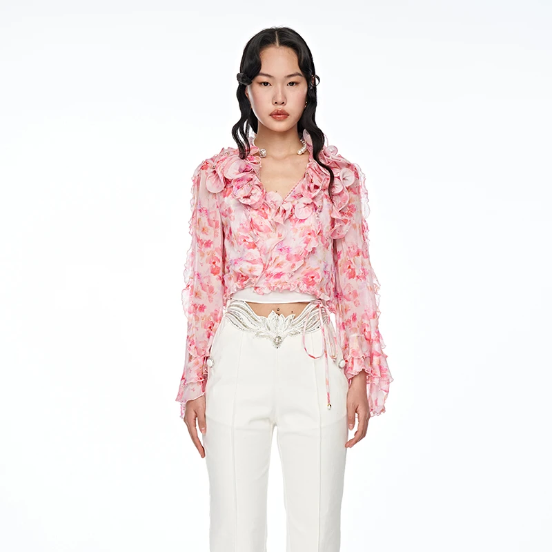 【陈大可】LE FAME/拉飞姆蝴蝶粉彩印花花卉卷边钉珠宽松上衣