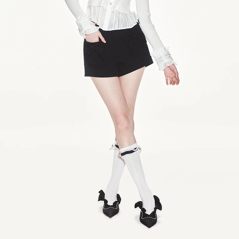 【蜜思仝】LE FAME/拉飞姆黑色蝴蝶结小A型口袋短裤P294