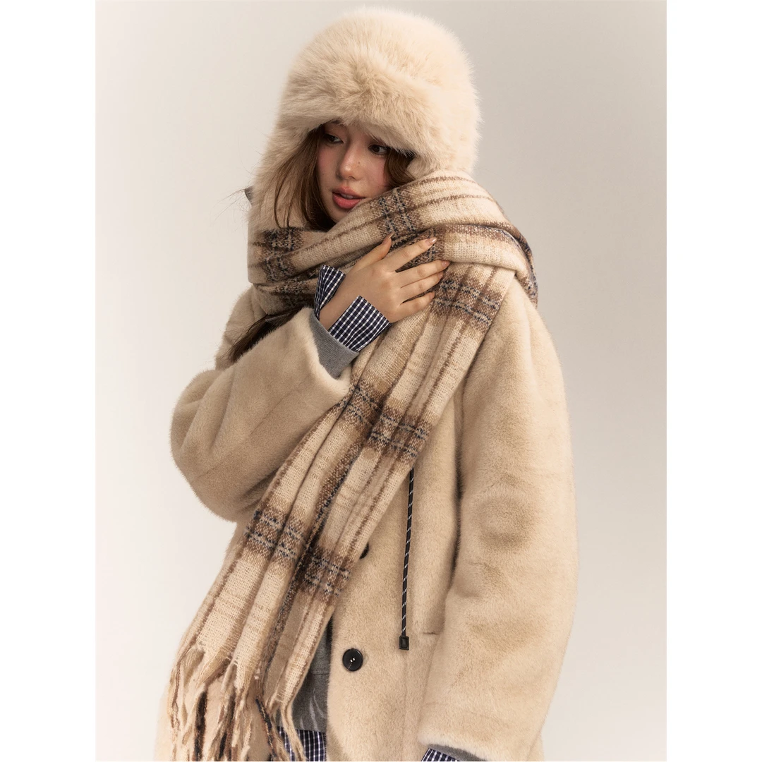 AsGony 拼色格纹保暖百搭围巾