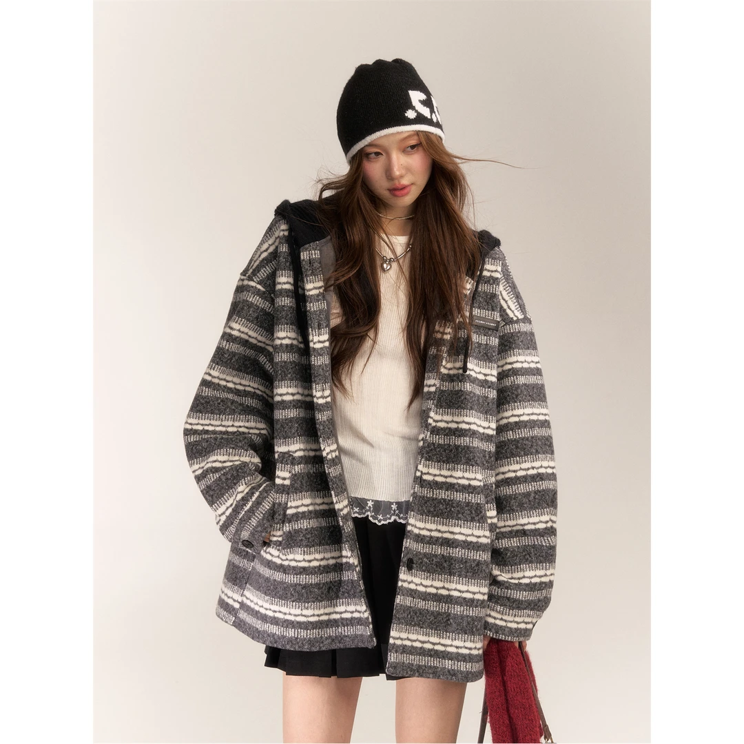 AsGony条纹慵懒风银狐绒连帽外套加厚保暖中长款宽松上衣
