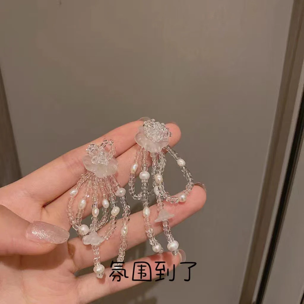 铜合金耳饰 【氛围到了】温柔冰透手工仙女花朵流苏耳饰 A83