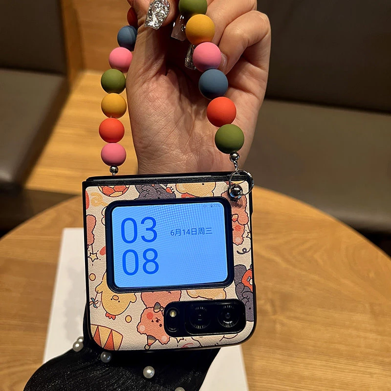 满屏lovely小熊摩托罗拉Moto razr 2022手机壳彩色手提链razr2020