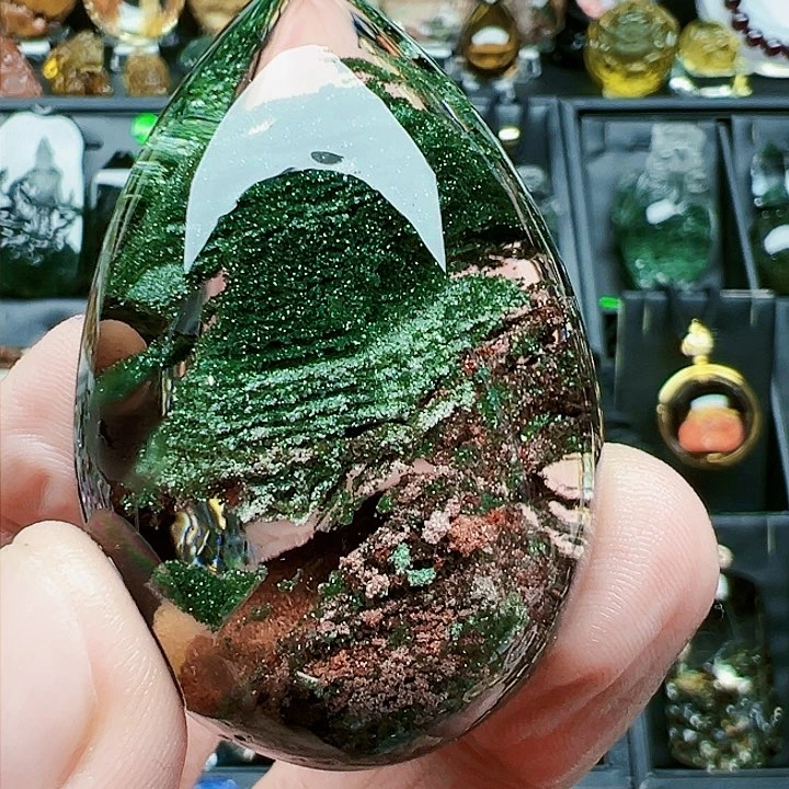 水晶吊坠……未镶嵌