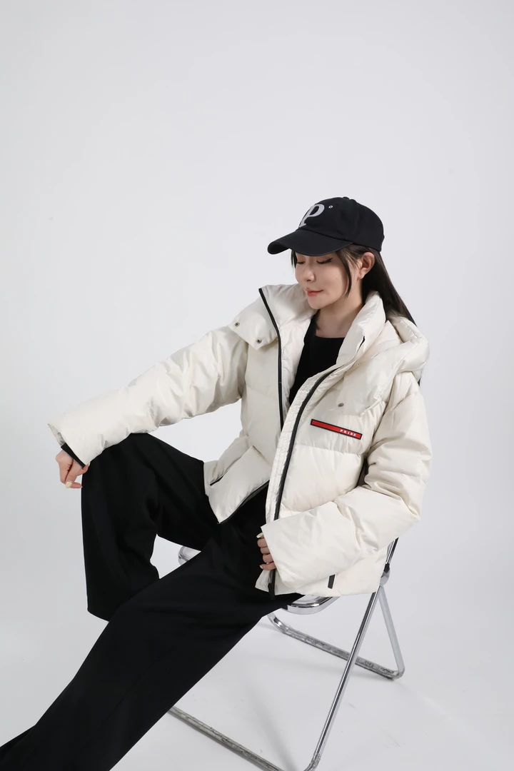 PHCH1100  面包款短款连帽羽绒服