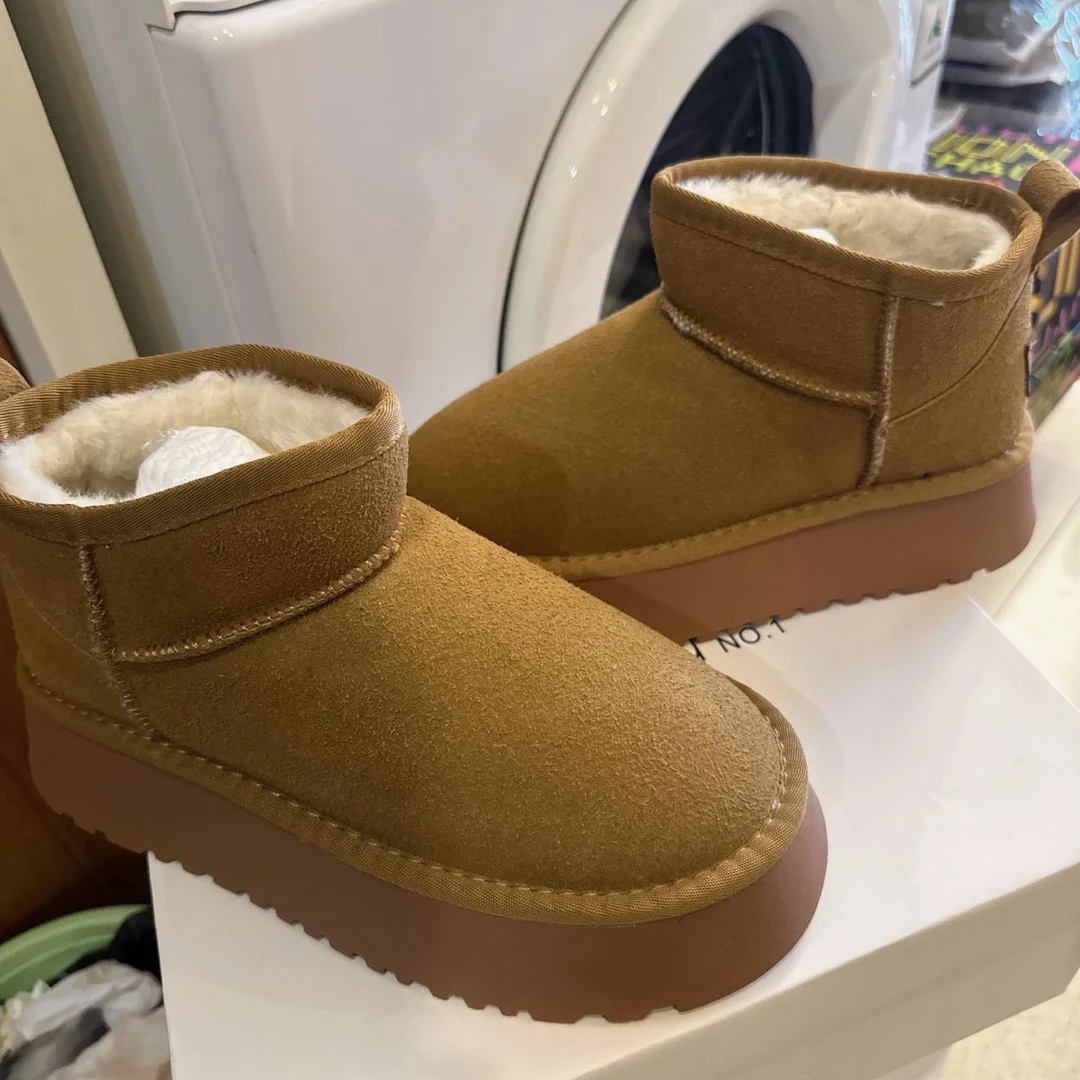 2024秋冬雪地靴厚底加厚保暖靴子