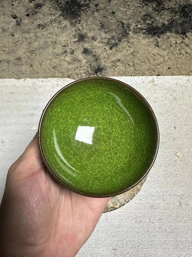 【闪购商品】瓷茶盏帝王绿冰裂主人杯 C