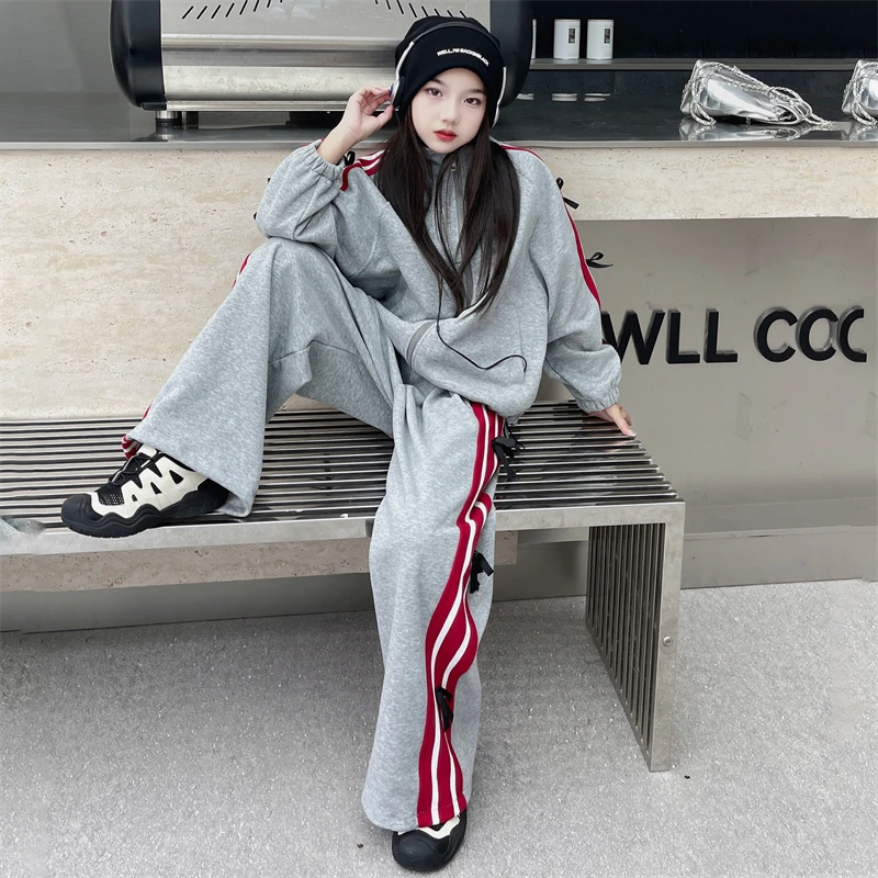 女大童春秋休闲运动套装2025新款韩版洋气时髦女孩秋季开衫两件套