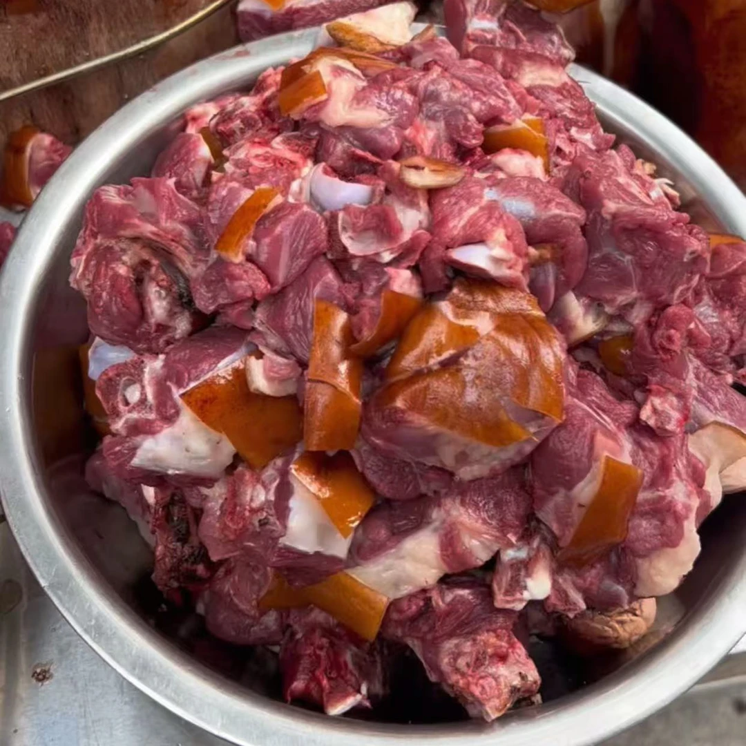 农家特色脆皮肉 淋油脆皮