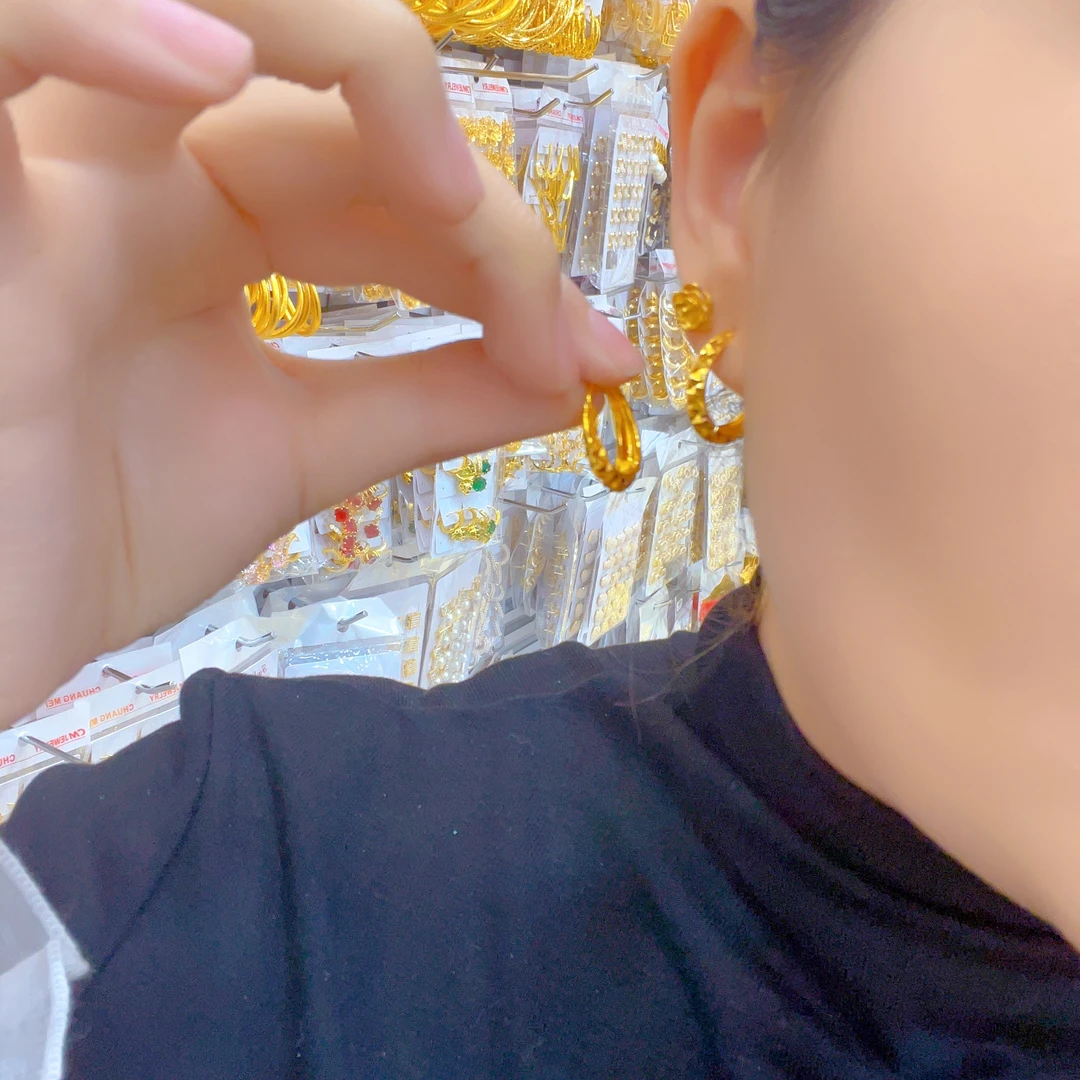 铜合金耳饰 1082新款耳环金色精美首饰气质精致时尚
