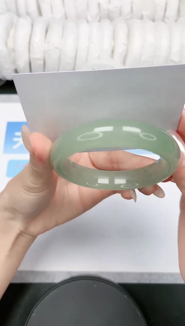 【闪购商品】石英质玉手镯未镶嵌F281-59.7