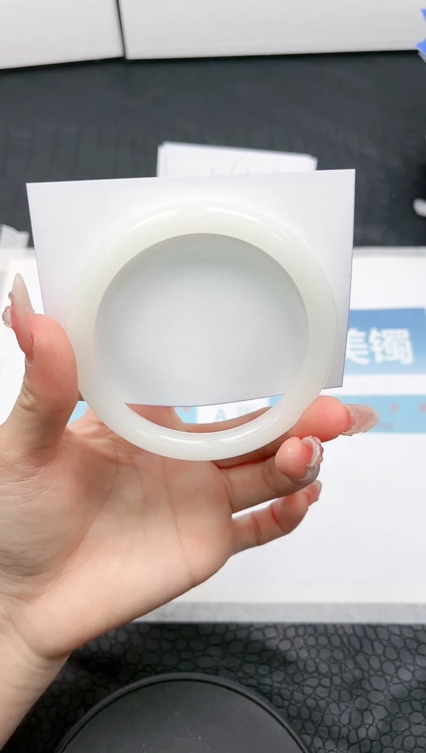 【闪购商品】石英质玉手镯未镶嵌L94-62.1