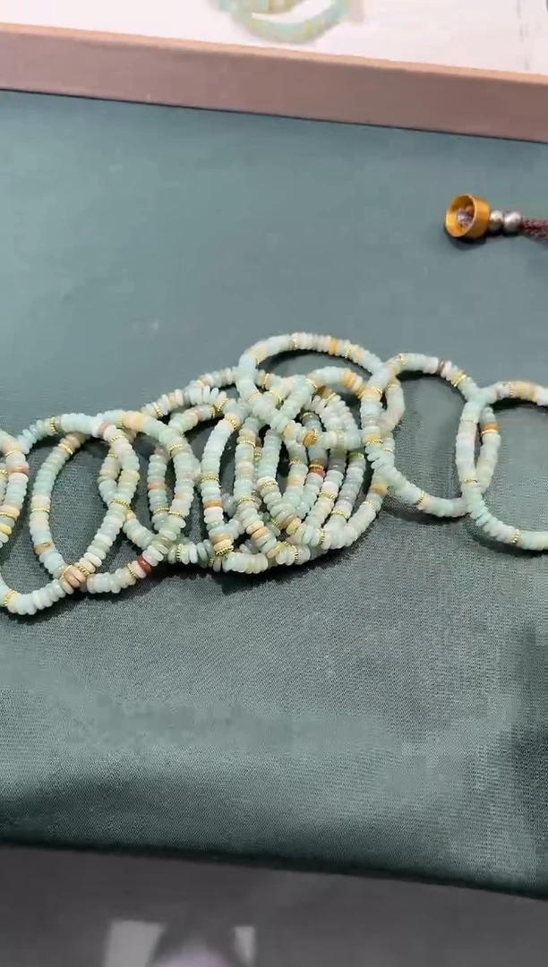 【闪购商品】翡翠手链未镶嵌药片珠手串