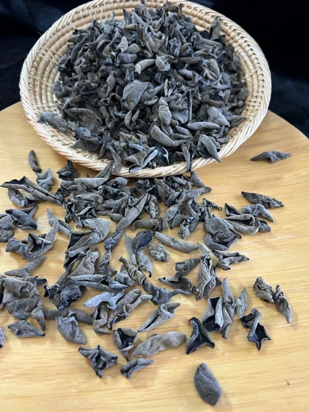 东北黑木耳 新货 2023年头茬新木耳 250克蒜