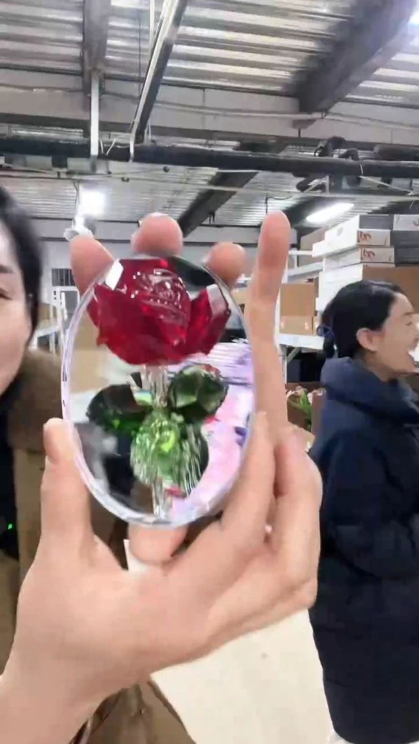 【闪购商品】水晶带底座玫瑰花-红色