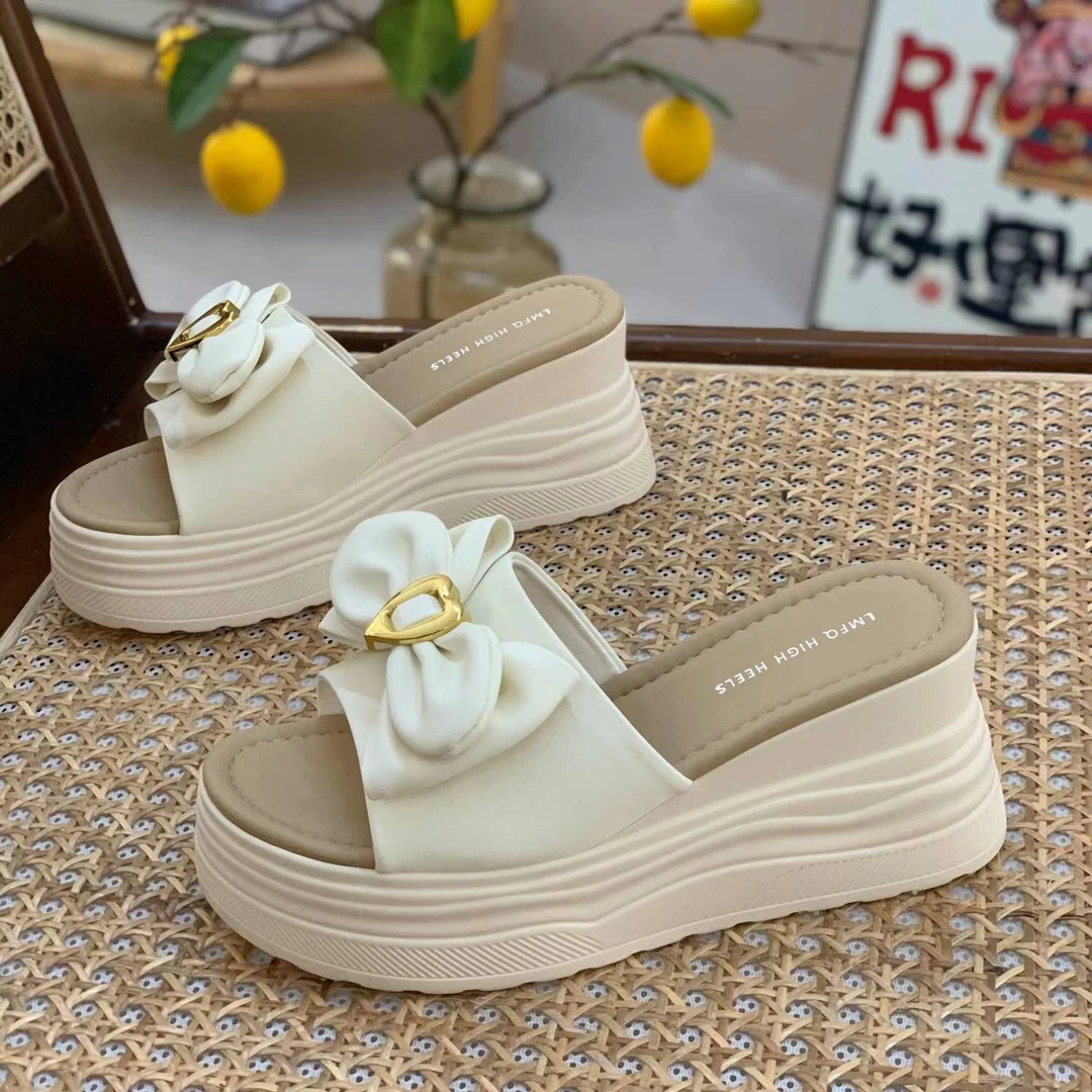 蝴蝶结增高百搭拖鞋女士外穿2024高颜值夏季新款爆款厚底网红超火
