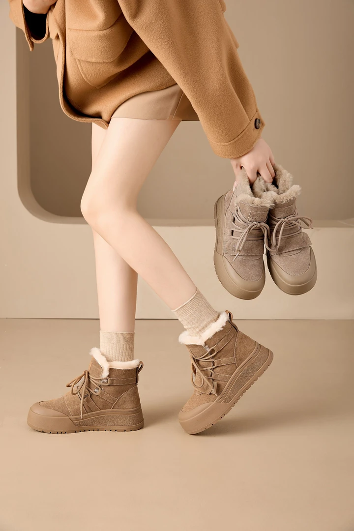 2024冬款厚底保暖雪地靴加绒棉鞋短靴子