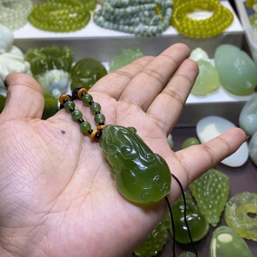 【闪购商品】岫玉颈饰未镶嵌诸****佑