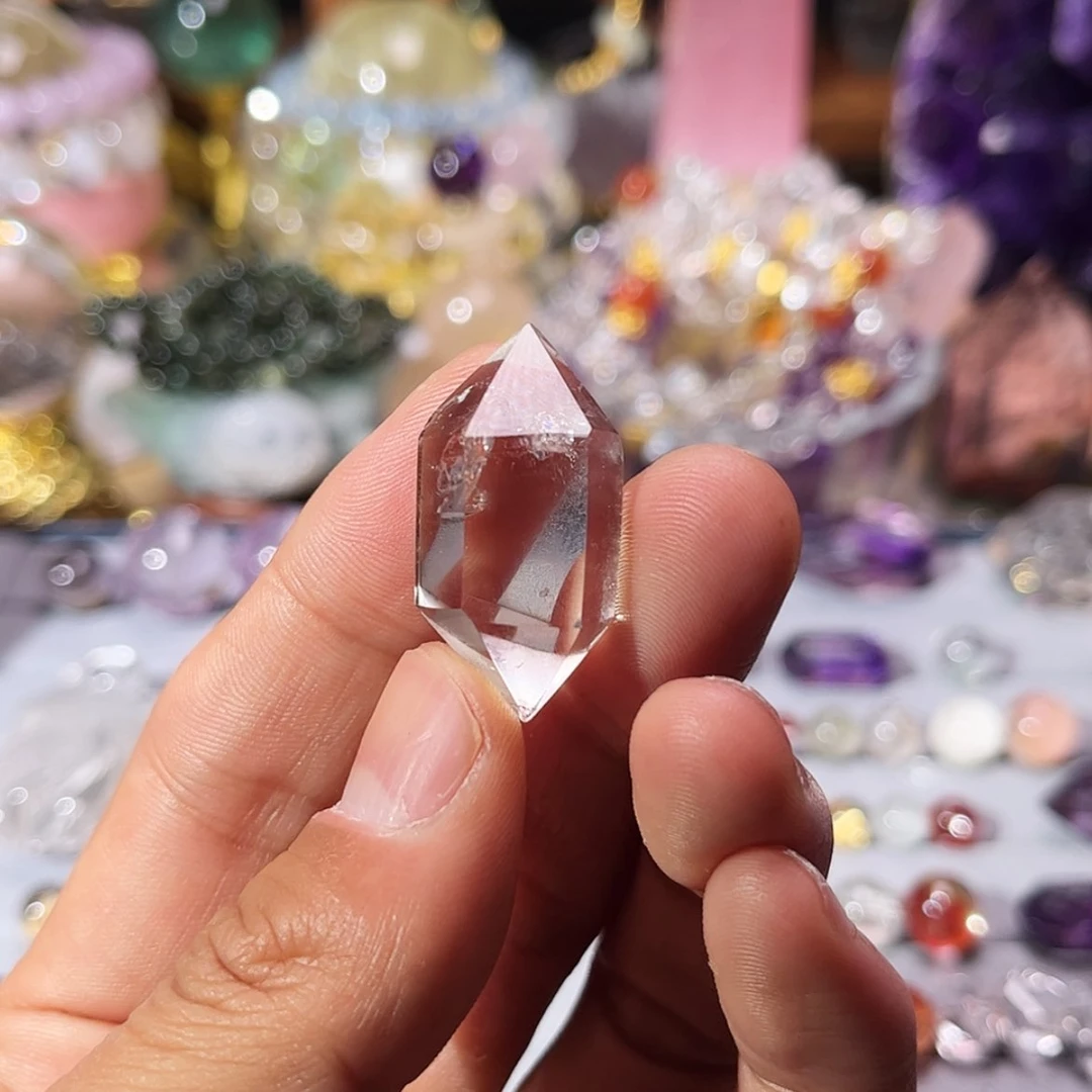 【闪购商品】水晶吊坠(不含链)未镶嵌