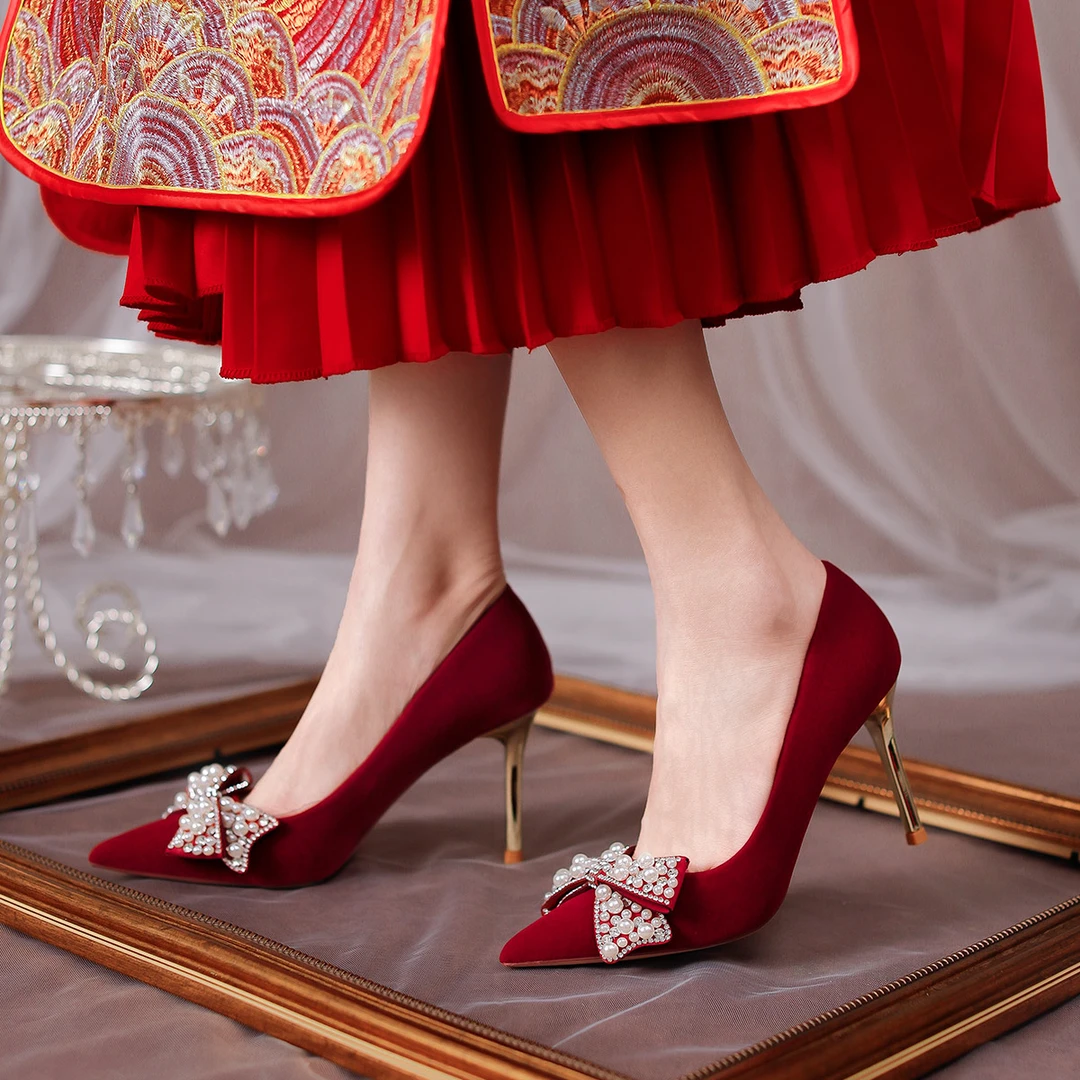 归艺红色结婚鞋女2024尖头秀禾婚纱两穿新娘鞋敬酒服高跟鞋不累脚