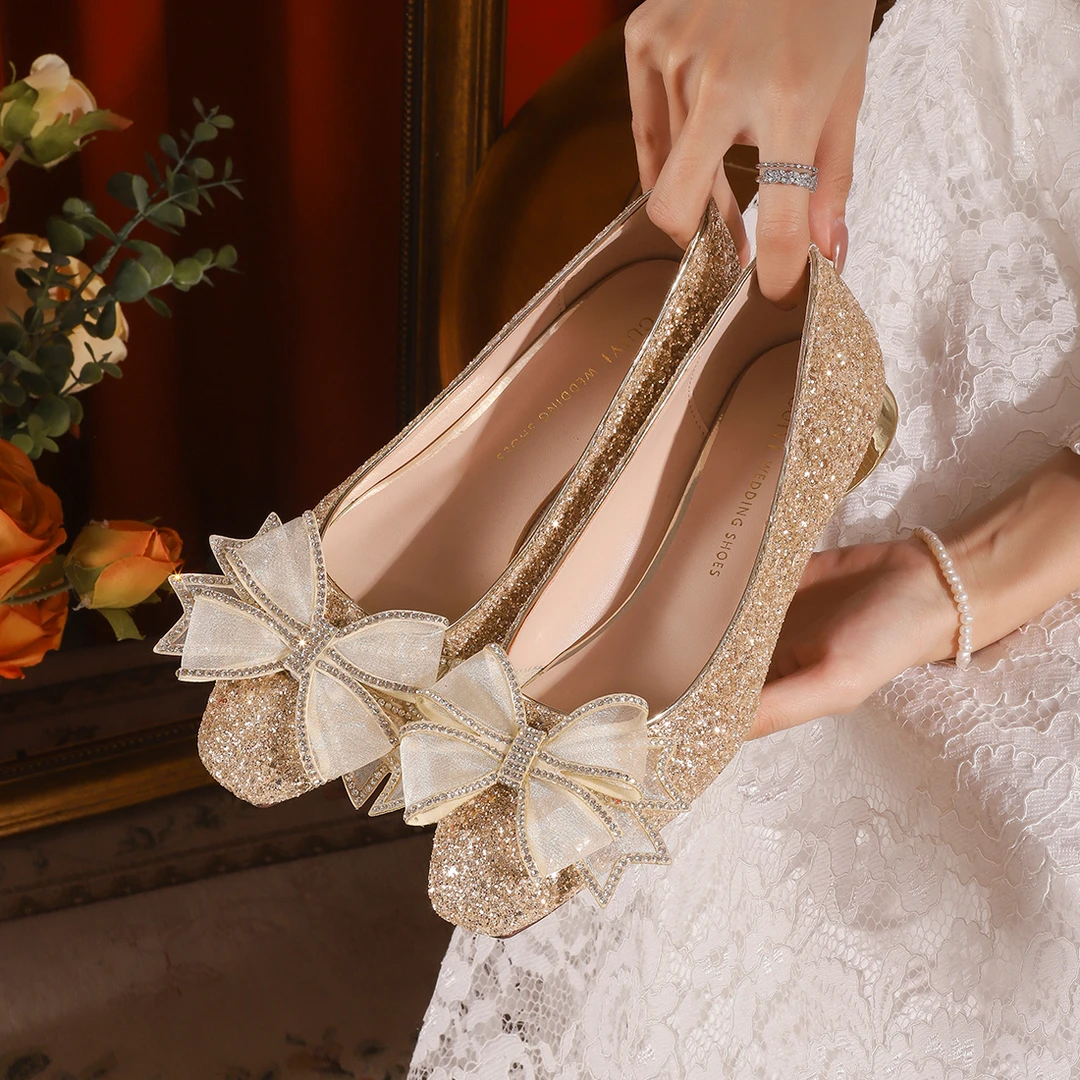 归艺方头伴娘鞋蝴蝶结金色粗跟女主婚纱亮片鞋子新款孕妇婚礼气质