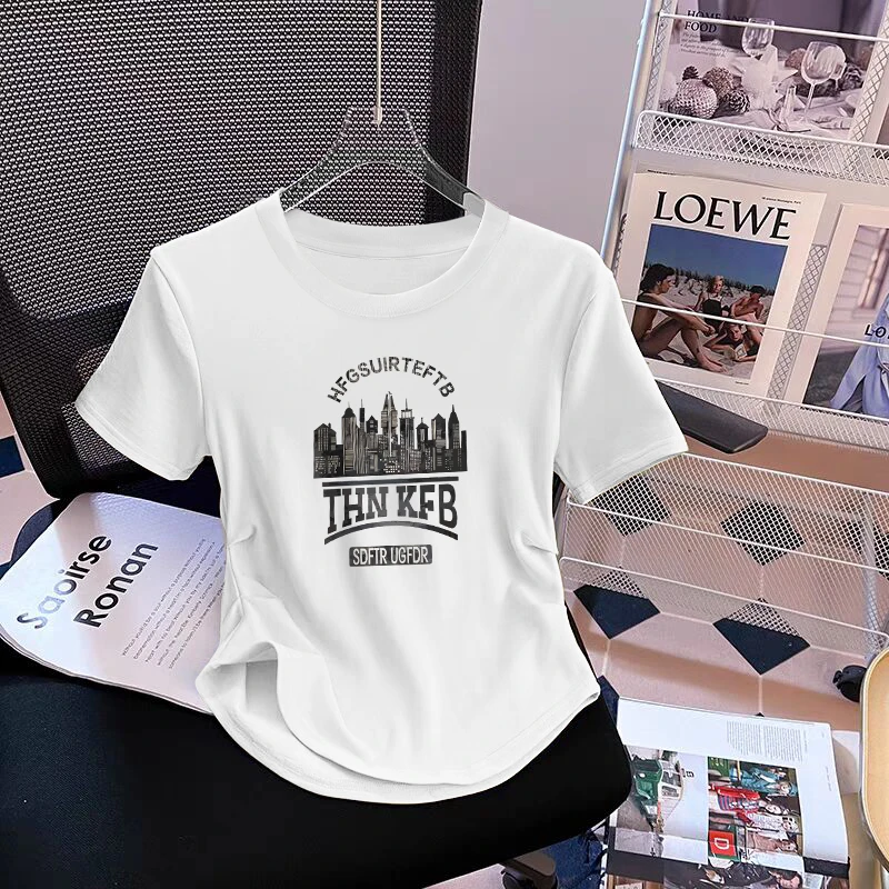 大码胖mm设计感圆弧下摆短袖T恤女士夏季纯欲风辣妹修身显瘦上衣