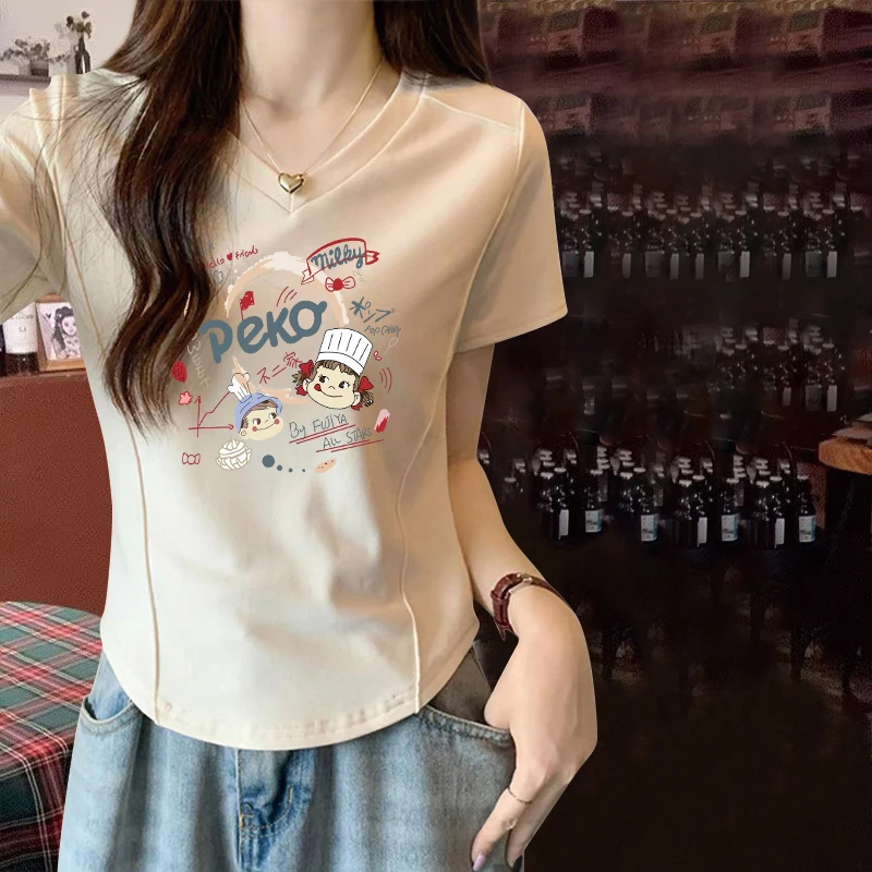 2024夏季新款洋气减龄V领短袖印花T恤女学生纯欲风辣妹修身上衣潮