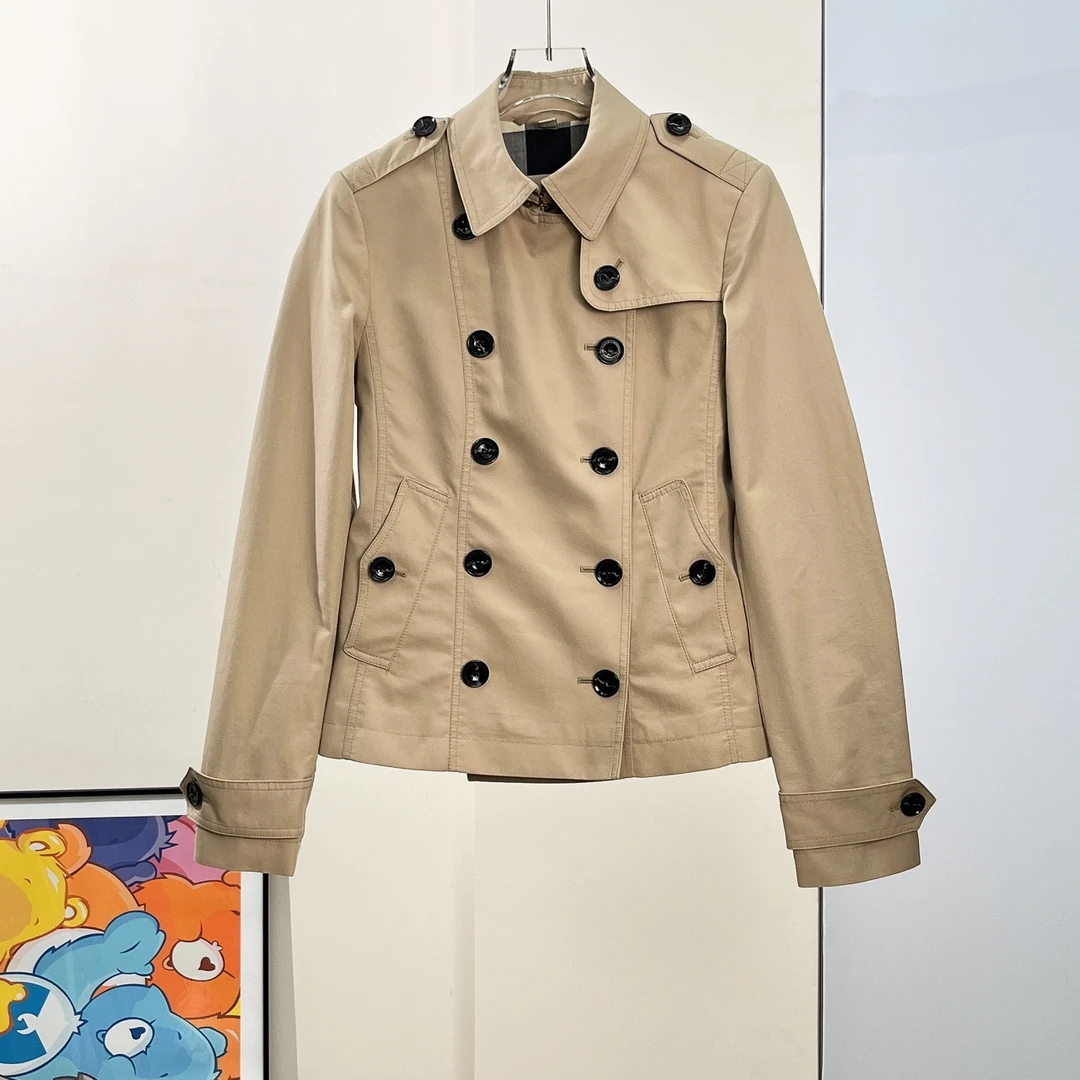 95新 安洁利 严选/Burberry巴宝莉外套/UK8码/成色/Xspz5367