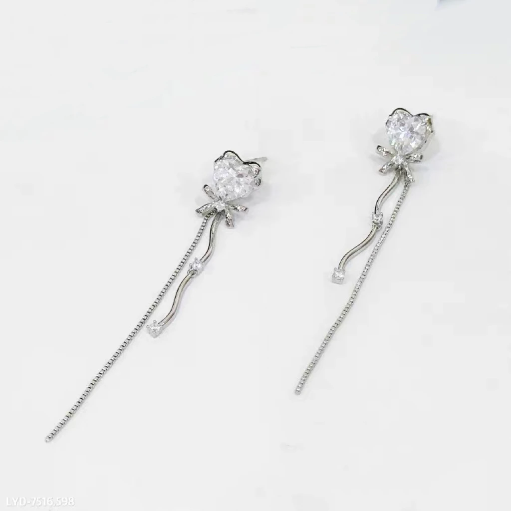 铜合金合成锆石耳饰 法式长款流苏爱心耳钉新款时尚百搭耳饰女36