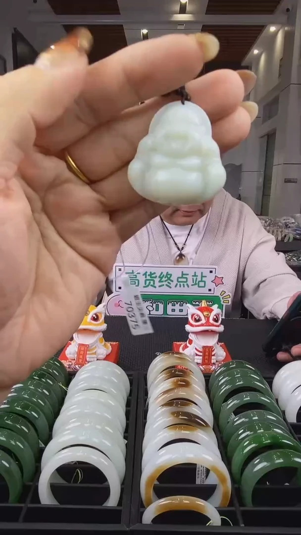 【闪购商品】和田玉佛公未镶嵌一个
