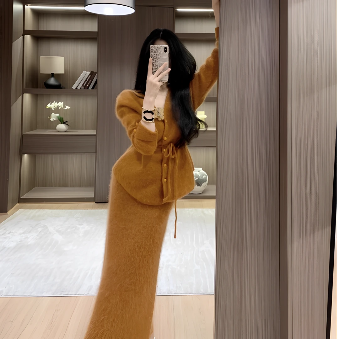 一整套秋冬季穿搭精致2024新款高级感毛衣针织包臀长裙小香风套装