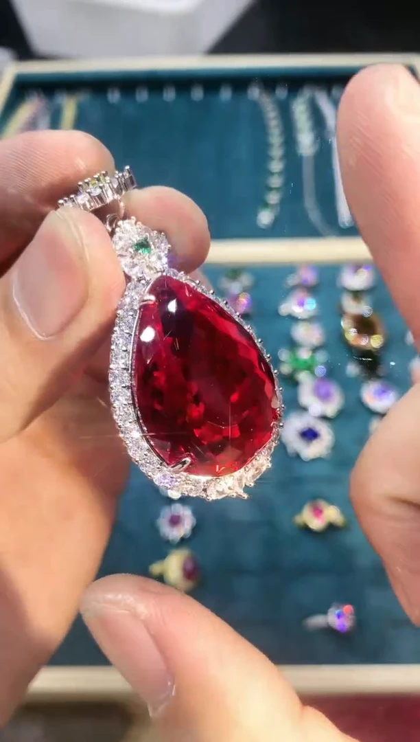 【闪购商品】红宝石颈饰银S925镶嵌98