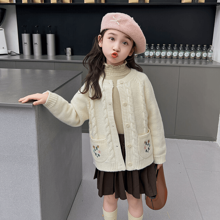 女童针织开衫2024新款秋季女孩韩版洋气时髦毛衣外套女宝宝秋装潮