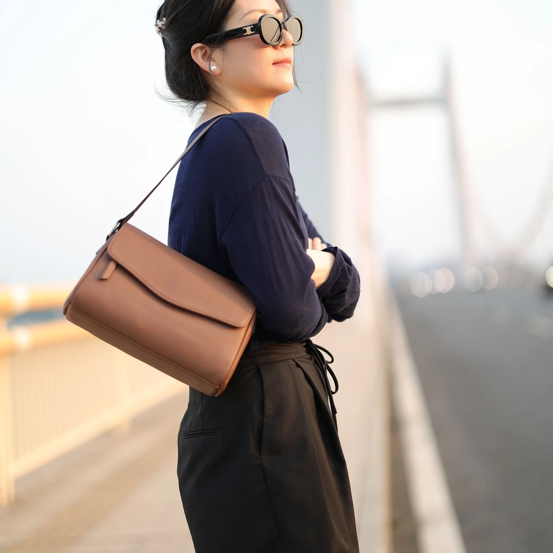 女包真皮包气质腋下包休闲单肩包百搭斜挎包