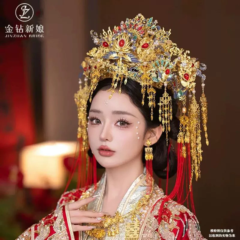 明制汉服新娘中式凤冠霞帔圆冠奢华大气秀禾服头饰景泰蓝婚礼发饰