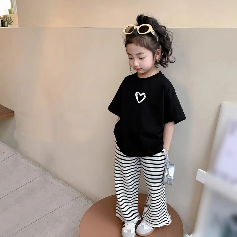 佐朗格奴/纯棉220克女童装t恤时髦爱心线条小童洋气短袖薄款上衣