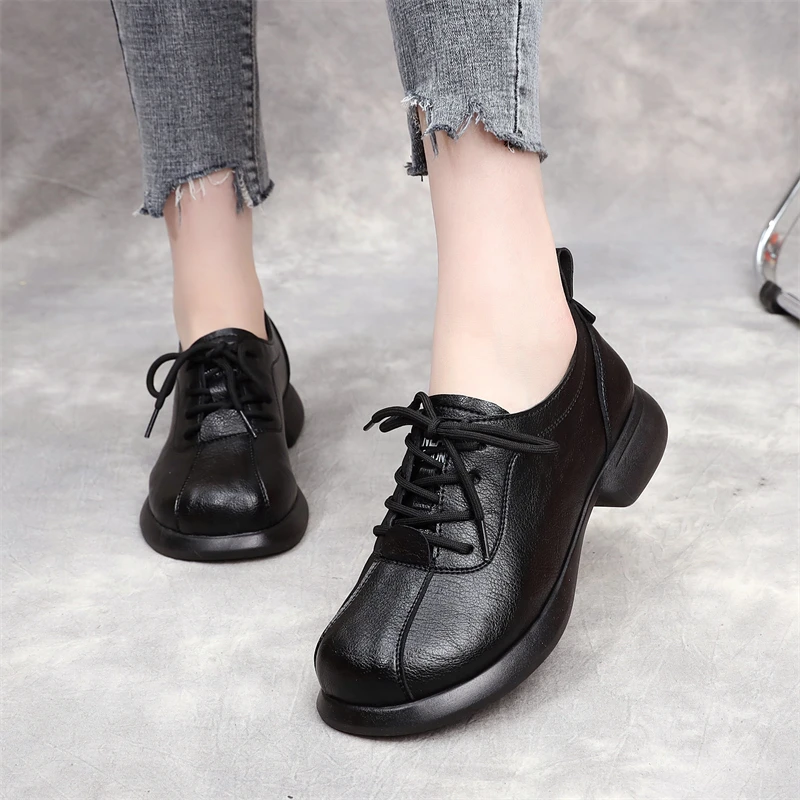 厚底小皮鞋女2025春秋新款复古平底软面单鞋中老年舒适妈妈鞋