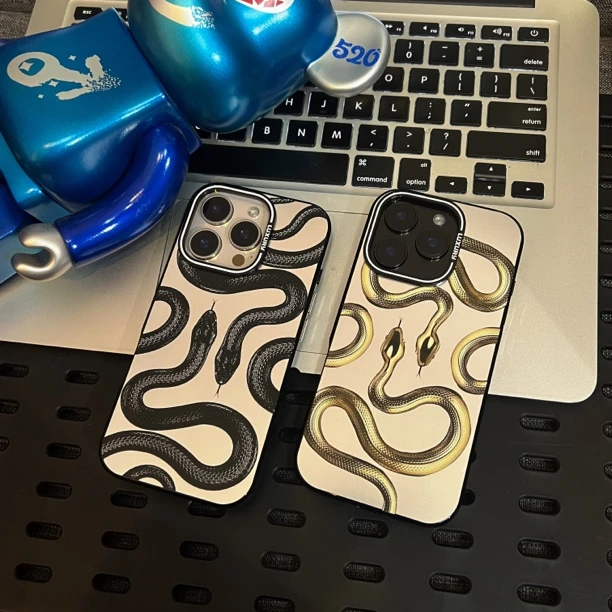 个性磨砂蛇年适用苹果16promax帅气磨砂iphone14/15pro防摔手机壳