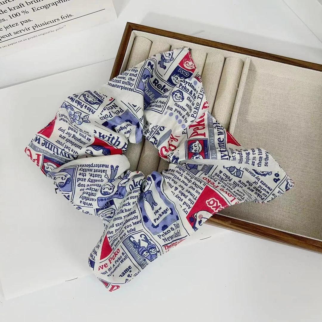 1366 与默发饰简约头饰/笑脸发圈方巾