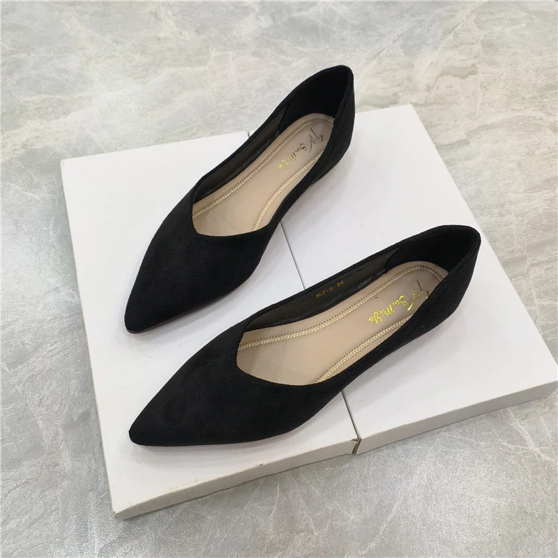 尖头单鞋子黑色2025年秋季新款简约平底浅口软底瓢鞋舒适工作鞋子