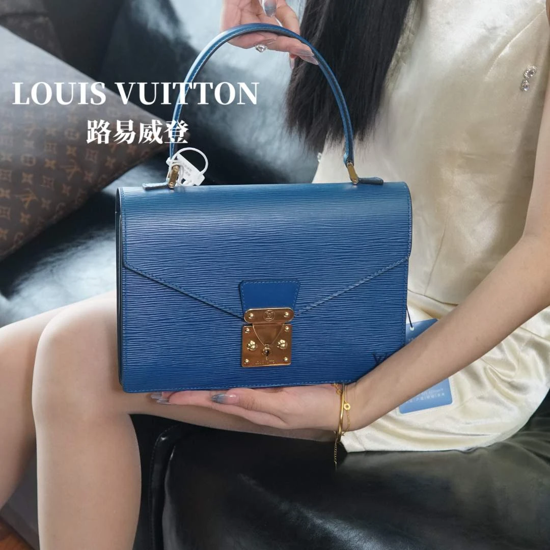 95新 LouisVuitton/路易威登 水波纹蒙梭邮差包/yx08201708/一平
