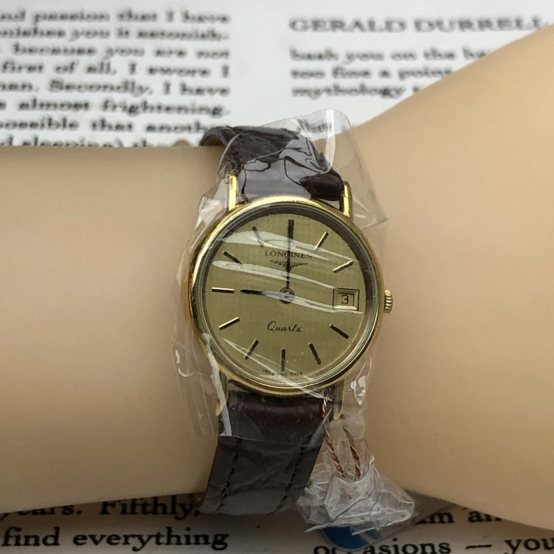 95新 Longines/浪琴 石英手表/金色圆盘/FU06105301