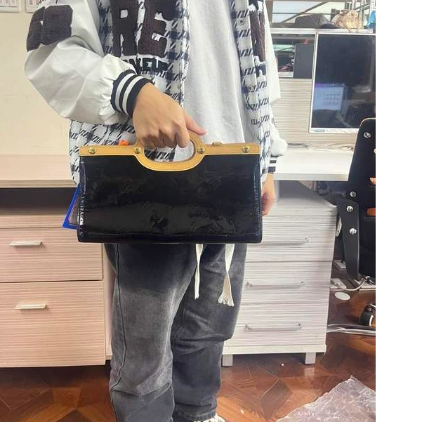 95新 LouisVuitton/路易威登 漆皮医生手提包/AR09621579/1579